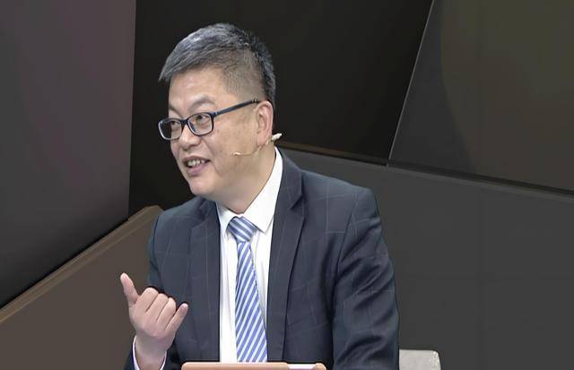 JackeyLove在切尔西比赛中领先优势明显，领先优势明显引发热议！