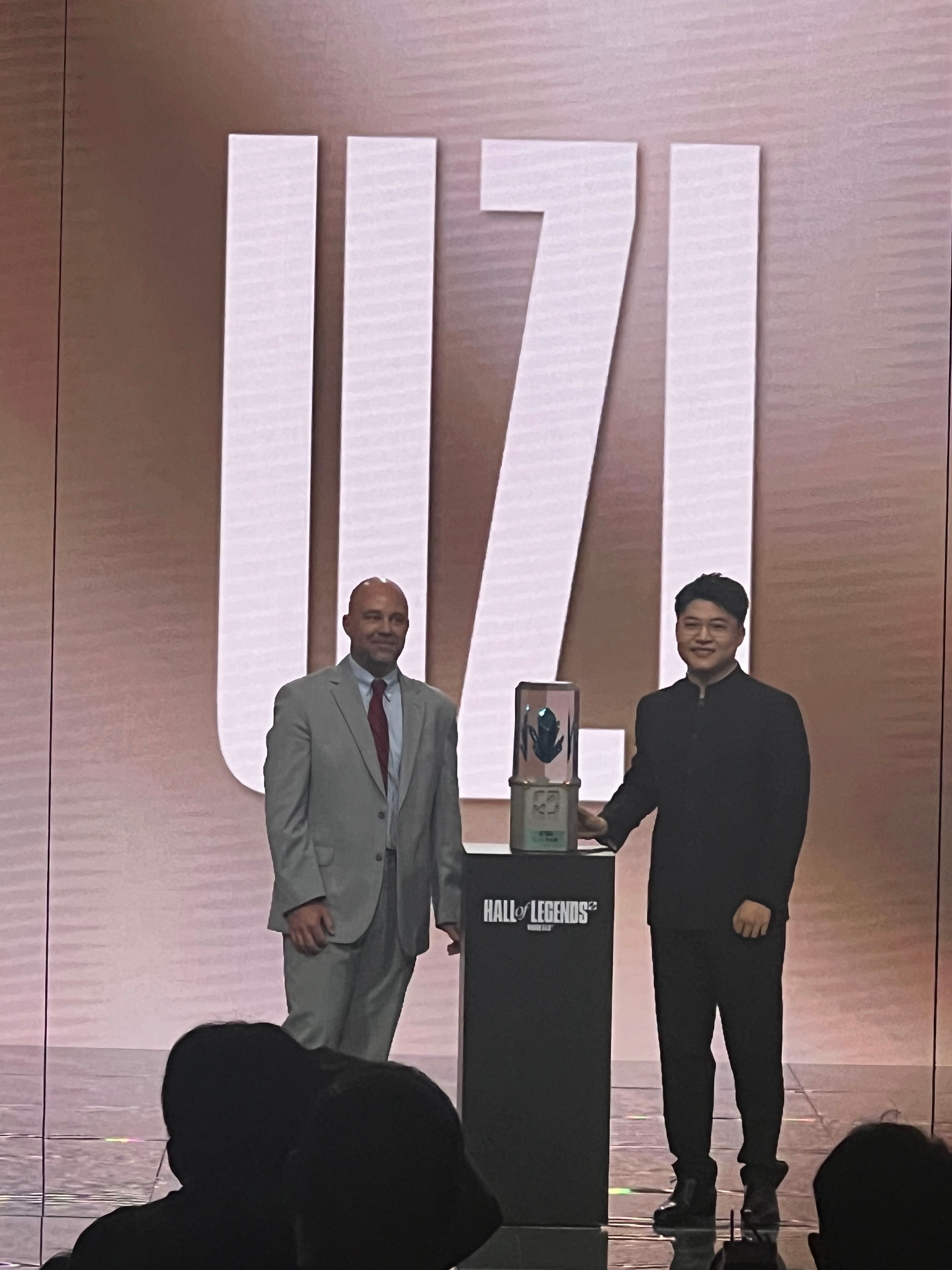 Uzi官方宣布持续失利新规，中国队引发争议！